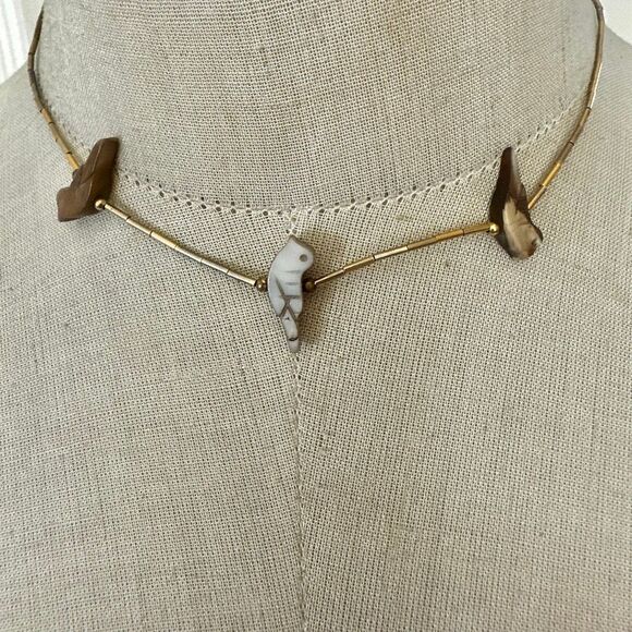 Vintage Carved Agate fetish Bird Necklace - Picture 1 of 7